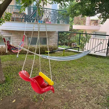 Family Garden نيا ميشانيونا